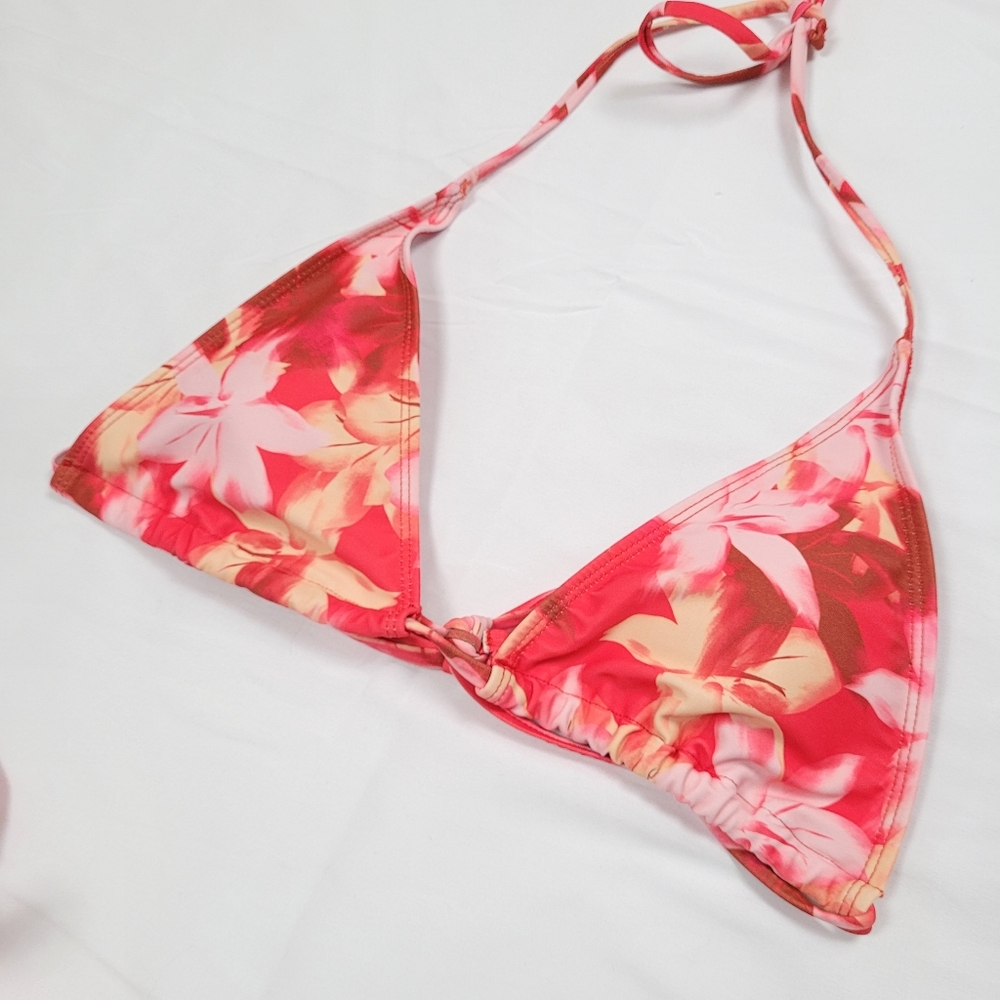 Floral Bikini - Picture 6 of 8